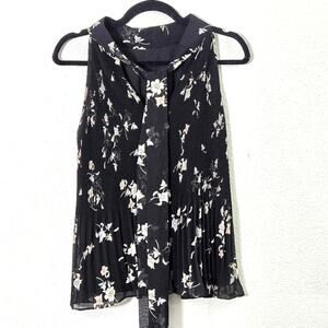 1.STATE Floral Blouse Pleated Size S Black Garden Print Tie Neck